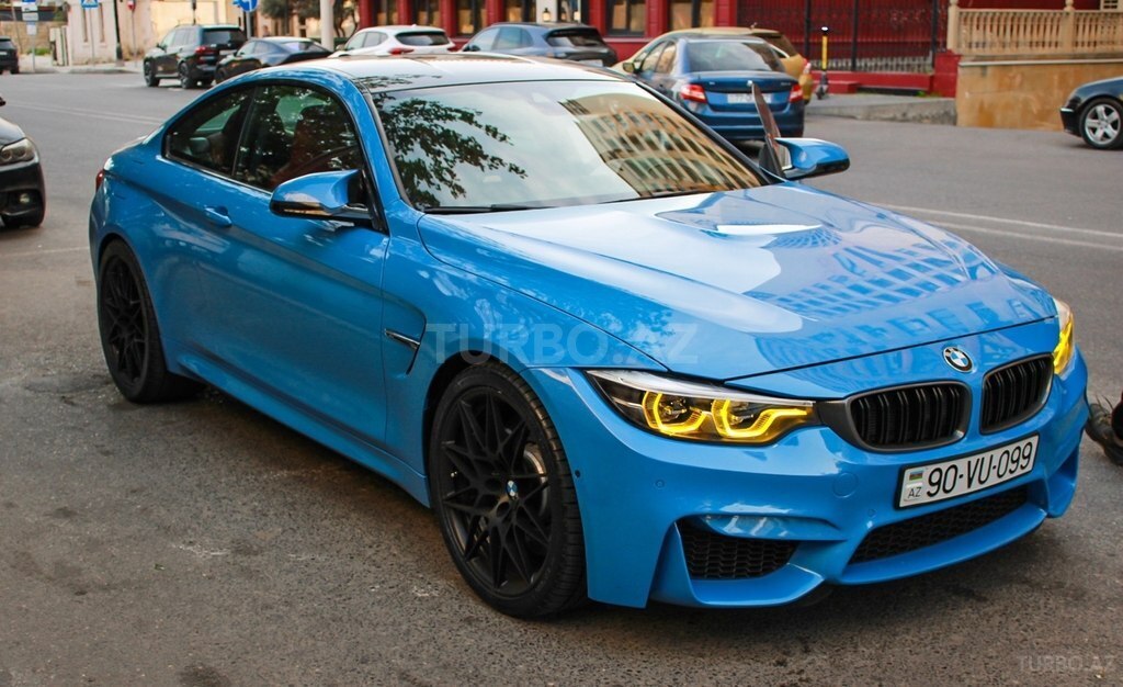 BMW M4
